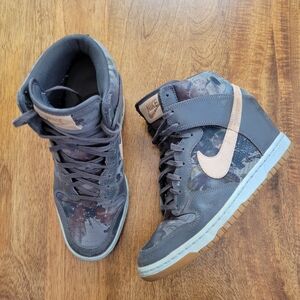 Nike sky high dunk women's 6.5 midnight fog